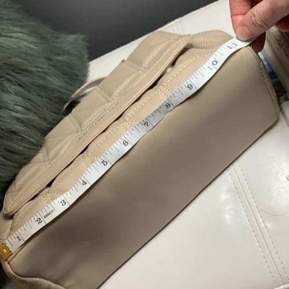 French Connection Quilted Shoulder/crossbody Bag with chain & material strap NWT - Picture 14 of 17